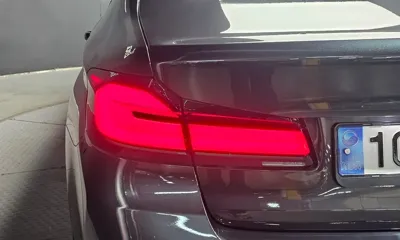 BMW 5-Series 2023, 43550 км, за 23376.95 USD - фото 23