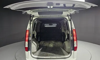 Hyundai Staria 2024, 96921 км, за 14404.11 USD - фото 20