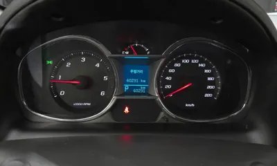 ChevroletGMDaewoo Captiva 2013, 60231 км, за 4077.88 USD - фото 8