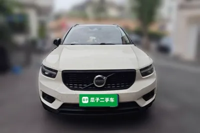 Volvo XC40 2021, 44400 км, за 15749 USD
