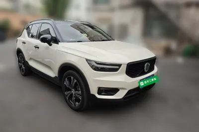 Volvo XC40 2021, 44400 км, за 15749 USD