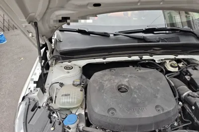 Volvo XC40 2021, 44400 км, за 15749 USD - фото 23