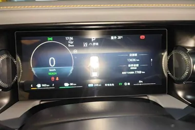 BAIC Off-Road BJ40 Electric Drive 2025, 13600 км, за 26760 USD - фото 19