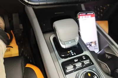 BAIC Off-Road BJ40 Electric Drive 2025, 13600 км, за 26760 USD - фото 21