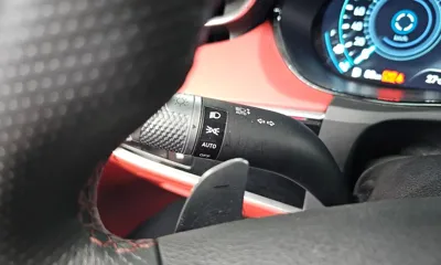 Genesis GV70 2022, 125313 км, за 22671.02 USD - фото 31
