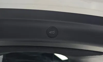 Tesla Model Y 2021, 48057 км, за 26384.38 USD - фото 31