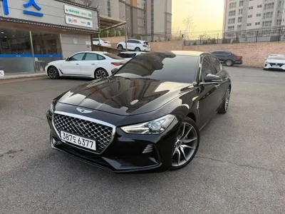 Genesis G70 · 2020 год