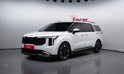 Kia Canival · 2024 год