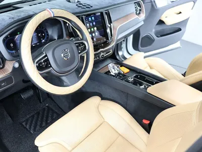 Volvo XC60 2024, 31850 км, за 33674.68 USD - фото 11