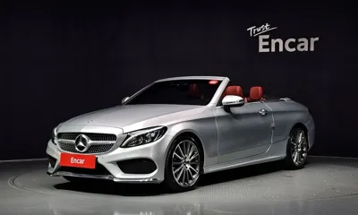 Mercedes-Benz C-Class · 2017 год