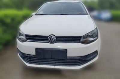 Volkswagen Polo 2016, 90500 км, за 6941 USD