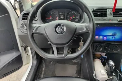 Volkswagen Polo 2016, 90500 км, за 6941 USD - фото 9