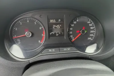 Volkswagen Polo 2016, 90500 км, за 6941 USD - фото 10