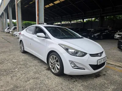 Hyundai Avante 2014, 90500 км, за 4261 USD