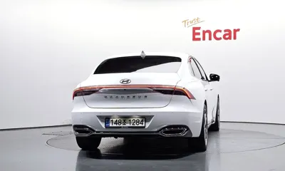 Hyundai Grandeur 2020, 59189 км, за 14651.29 USD