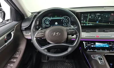 Hyundai Grandeur 2020, 59189 км, за 14651.29 USD - фото 12