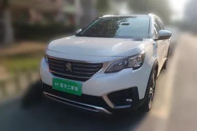 Peugeot 5008 · 2017 год