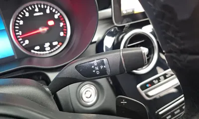 Mercedes-Benz C-Class 2020, 76893 км, за 13456.74 USD - фото 9