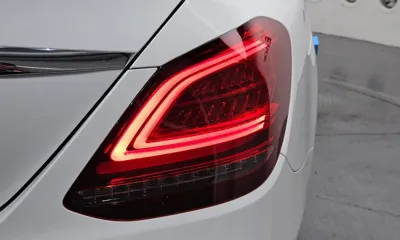 Mercedes-Benz C-Class 2020, 76893 км, за 13456.74 USD - фото 23