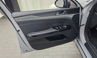 Kia K5 2025, 4794 км, за 18762.22 USD - фото 24
