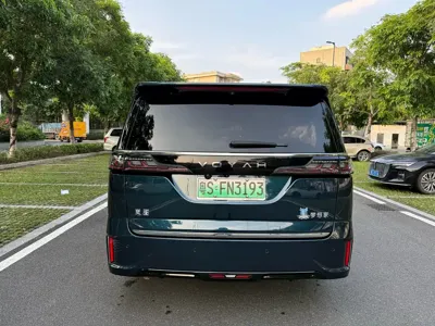 Voyah Dreamer 2024, 17400 км, за 41170.48 USD