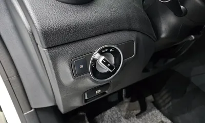 Mercedes-Benz CLA-Class 2017, 94668 км, за 9117.94 USD - фото 12