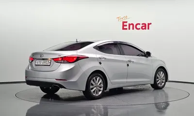 Hyundai Avante 2014, 90609 км, за 3635.65 USD