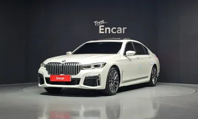 BMW 7-Series · 2020 год