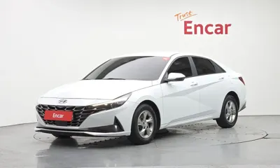 Hyundai Avante · 2022 год