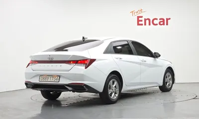 Hyundai Avante 2022, 73266 км, за 10097.73 USD