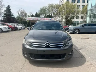 Citroen Elysee 2014, 230000 км, за 1456.32 USD
