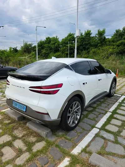 Genesis GV60 2022, 98000 км, за 4437.44 USD
