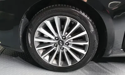 Kia K7 2017, 171773 км, за 5798.05 USD
