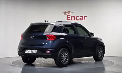 Hyundai Venue 2020, 40967 км, за 10962.32 USD