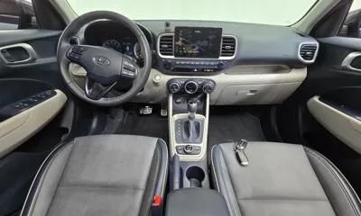 Hyundai Venue 2020, 40967 км, за 10879.48 USD - фото 7