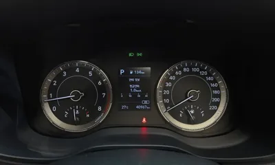 Hyundai Venue 2020, 40967 км, за 10879.48 USD - фото 8