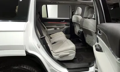 Jeep Cherokee 2021, 79131 км, за 23790.34 USD - фото 12