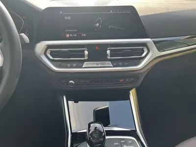 BMW 3 Series 2020, 49000 км, за 16792.23 USD - фото 22