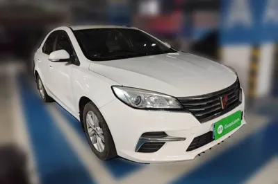 Roewe 360 2018, 53600 км, за 3143 USD