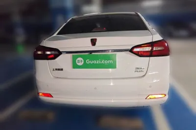 Roewe 360 2018, 53600 км, за 3143 USD