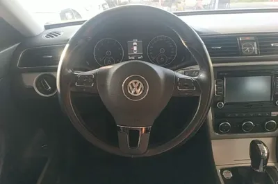 Volkswagen Passat 2015, 127100 км, за 7893 USD - фото 13