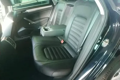 Volkswagen Passat 2015, 127100 км, за 7893 USD - фото 20