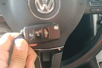 Volkswagen Passat 2015, 127100 км, за 7893 USD - фото 23