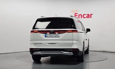 Kia Canival 2021, 89974 км, за 15097.81 USD