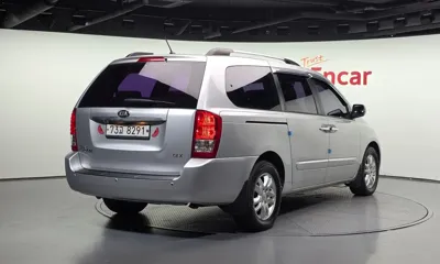 Kia Canival 2014, 172039 км, за 1962.72 USD