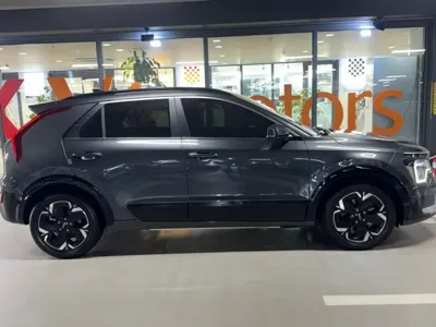 Kia Niro 2023, 14407 км, за 19029.8 USD