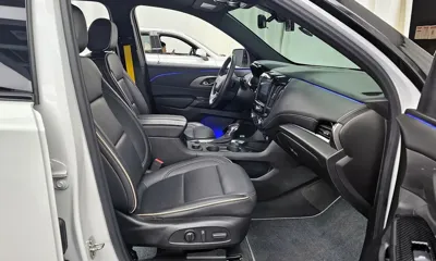 ChevroletGMDaewoo Traverse 2022, 44610 км, за 21347.86 USD - фото 11
