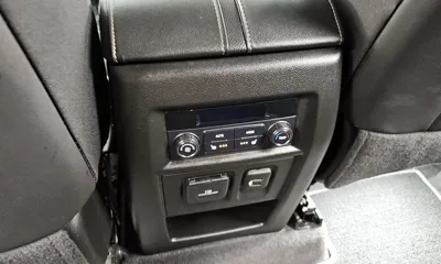 ChevroletGMDaewoo Traverse 2022, 44610 км, за 21347.86 USD - фото 19