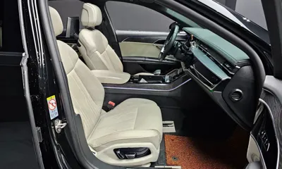 Audi A8 2022, 14888 км, за 51493.95 USD - фото 11