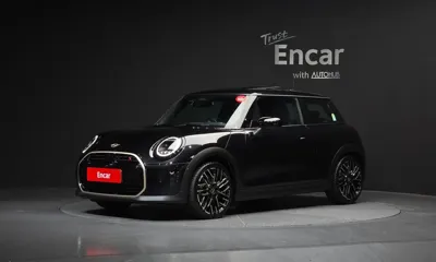 MINI Cooper · 2025 год